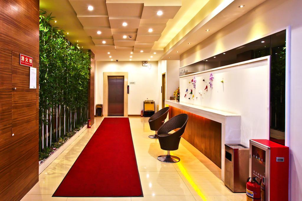 Tavernew Hotel Гуанчжоу Экстерьер фото
